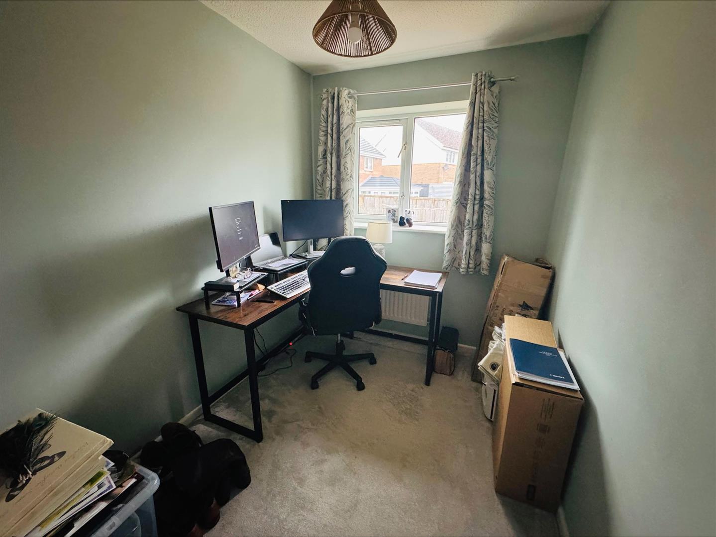 Llwyn Cyfarthwch, Llanelli, SA15 1GY